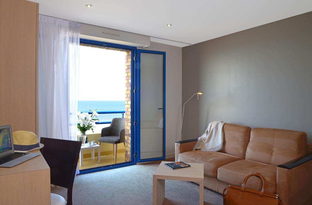 Hotel De La Plage Дамган Екстериор снимка