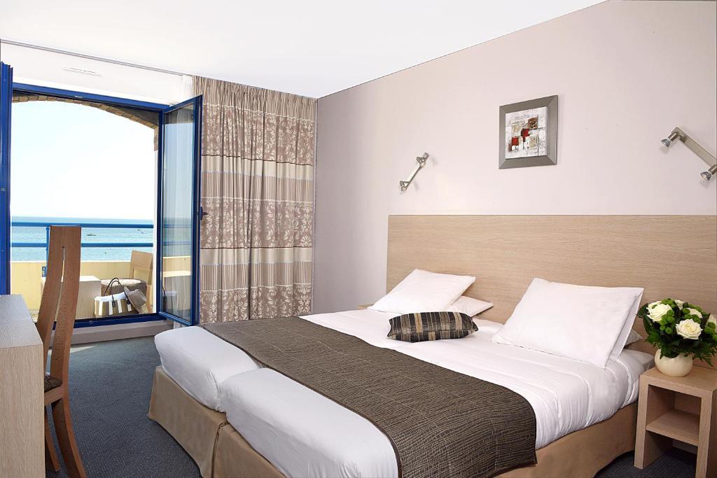 Hotel De La Plage Дамган Стая снимка